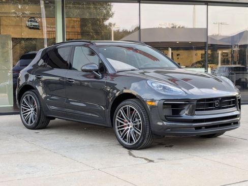 New 2026 Porsche Macan S image 7