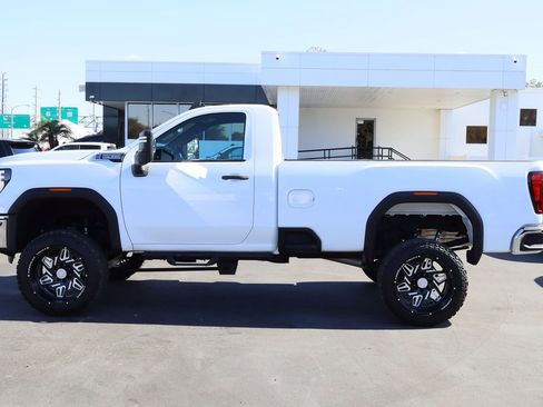 Used 2024 GMC Sierra 2500 Pro w/ Convenience Package image 5