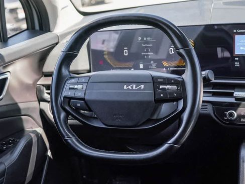 Certified 2026 Kia Sportage EX FWD image 14