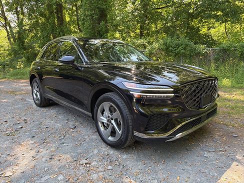 Used 2026 Genesis GV70 2.5T Select AWD/4WD image 2