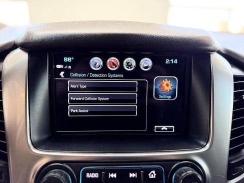 Used 2019 Chevrolet Suburban LT w/ Max Trailering Package AWD/4WD image 13