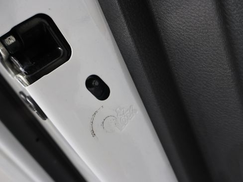 Used 2023 Nissan Sentra SV image 35