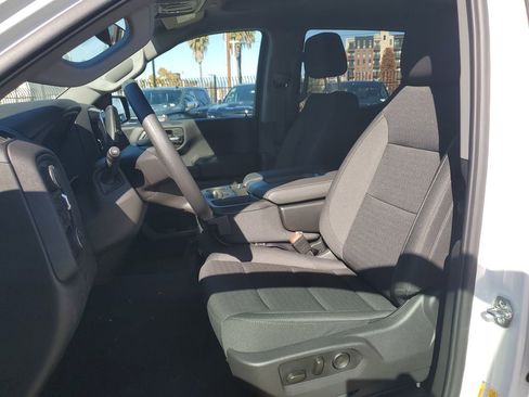 New 2026 Chevrolet Silverado 1500 Custom Trail Boss w/ LPO, Dark Essentials Package image 17