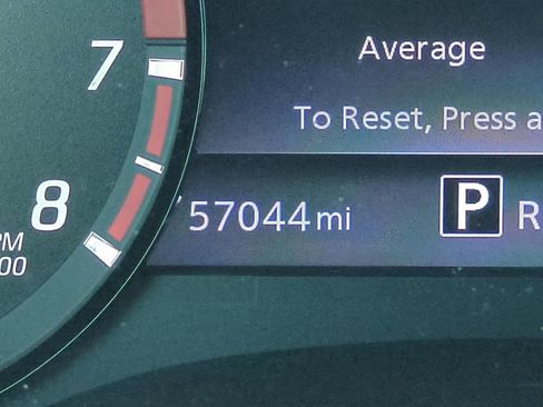 Used 2023 Nissan Frontier PRO-4X w/ Pro-4X Premium Package image 17