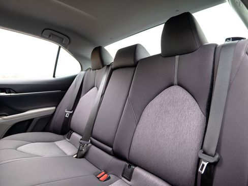 Used 2023 Toyota Camry LE image 30