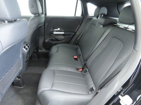 Certified 2025 Mercedes-Benz GLA 250 GLA 250 image 21