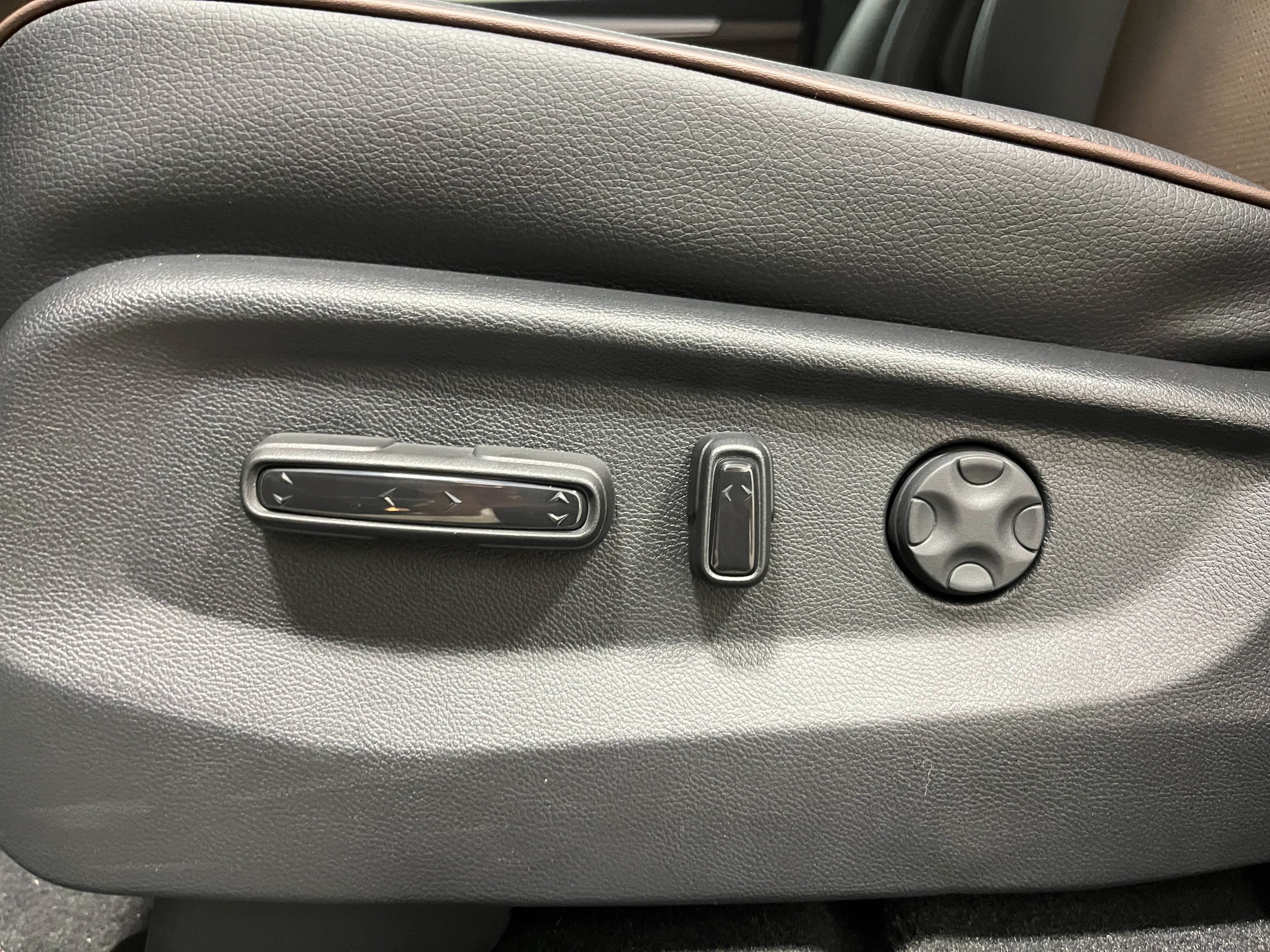 New 2027 Honda Odyssey Elite image 12