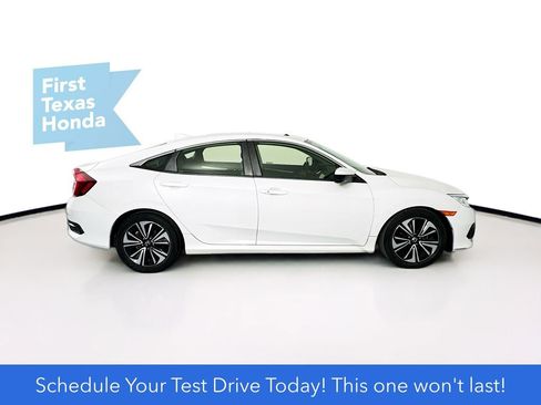 Used 2018 Honda Civic EX-L image 10