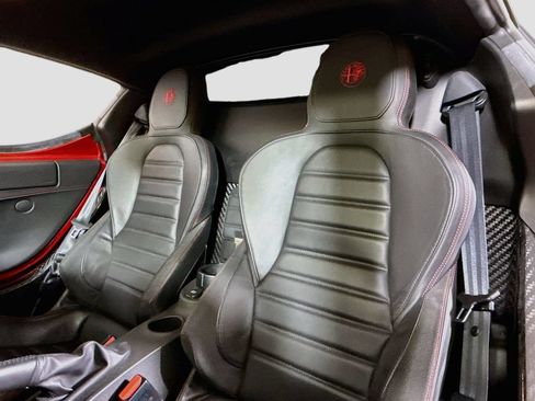 Used 2016 Alfa Romeo 4C Coupe w/ Convenience Group - Coupe RWD image 16
