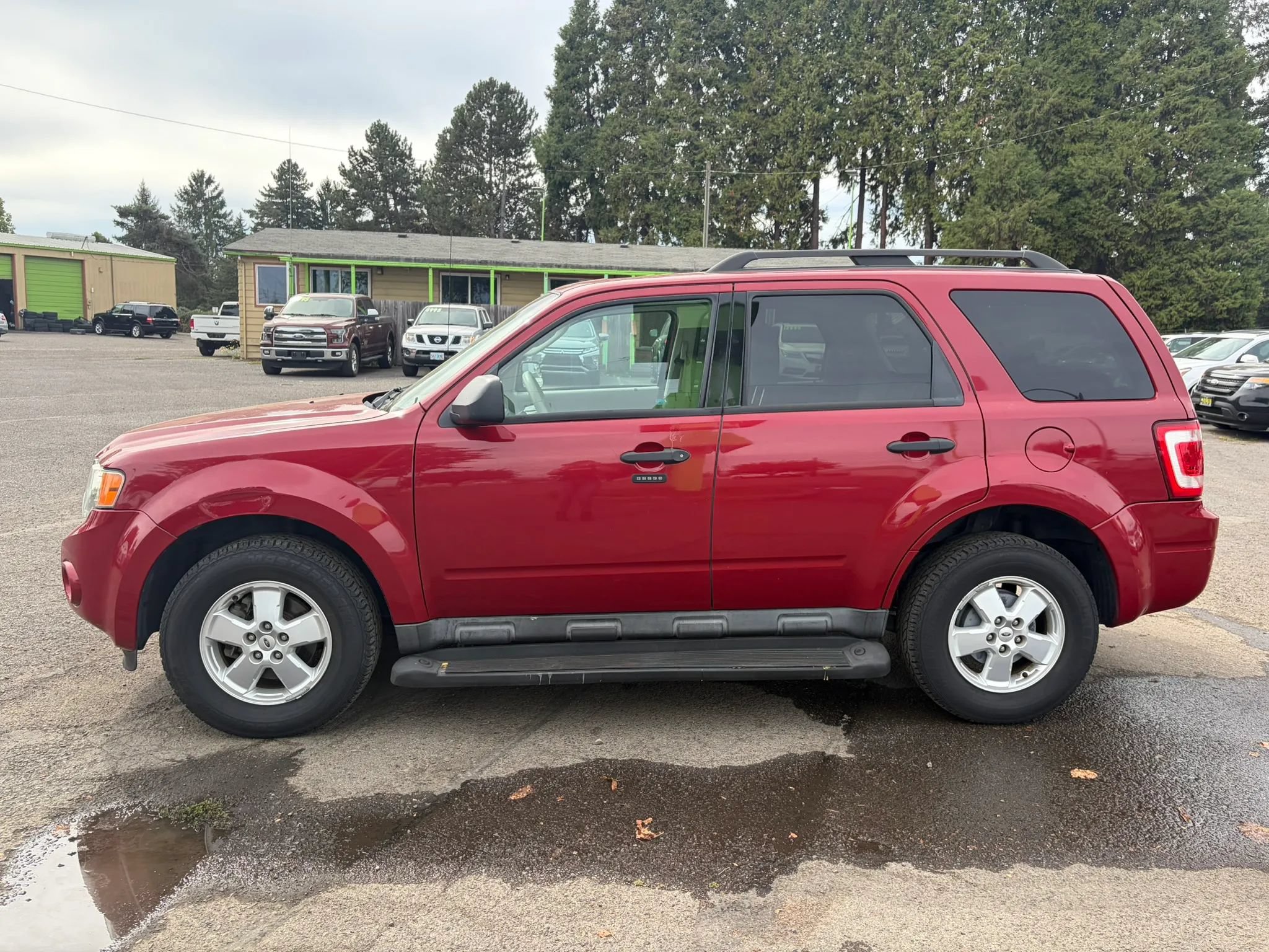 Used 2010 Ford Escape XLT FWD image 6