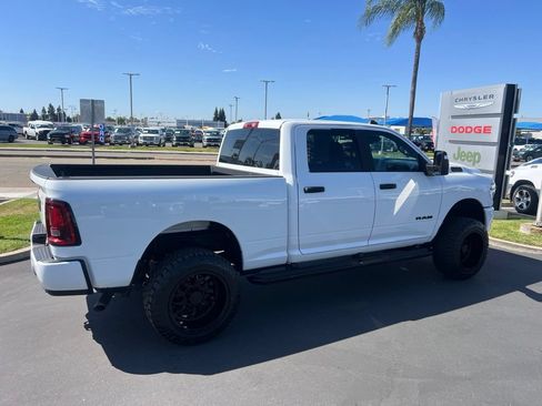 Used 2025 RAM 2500 Big Horn AWD/4WD image 60