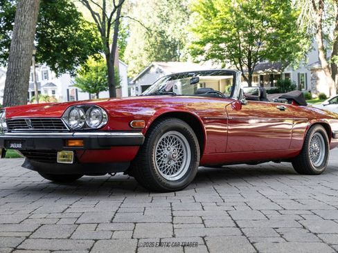 Used 1991 Jaguar XJS V12 Convertible RWD image 14