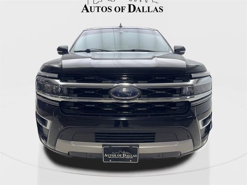 Used 2022 Ford Expedition Max Limited image 3