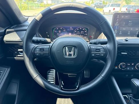 Used 2024 Honda Accord Sport image 22
