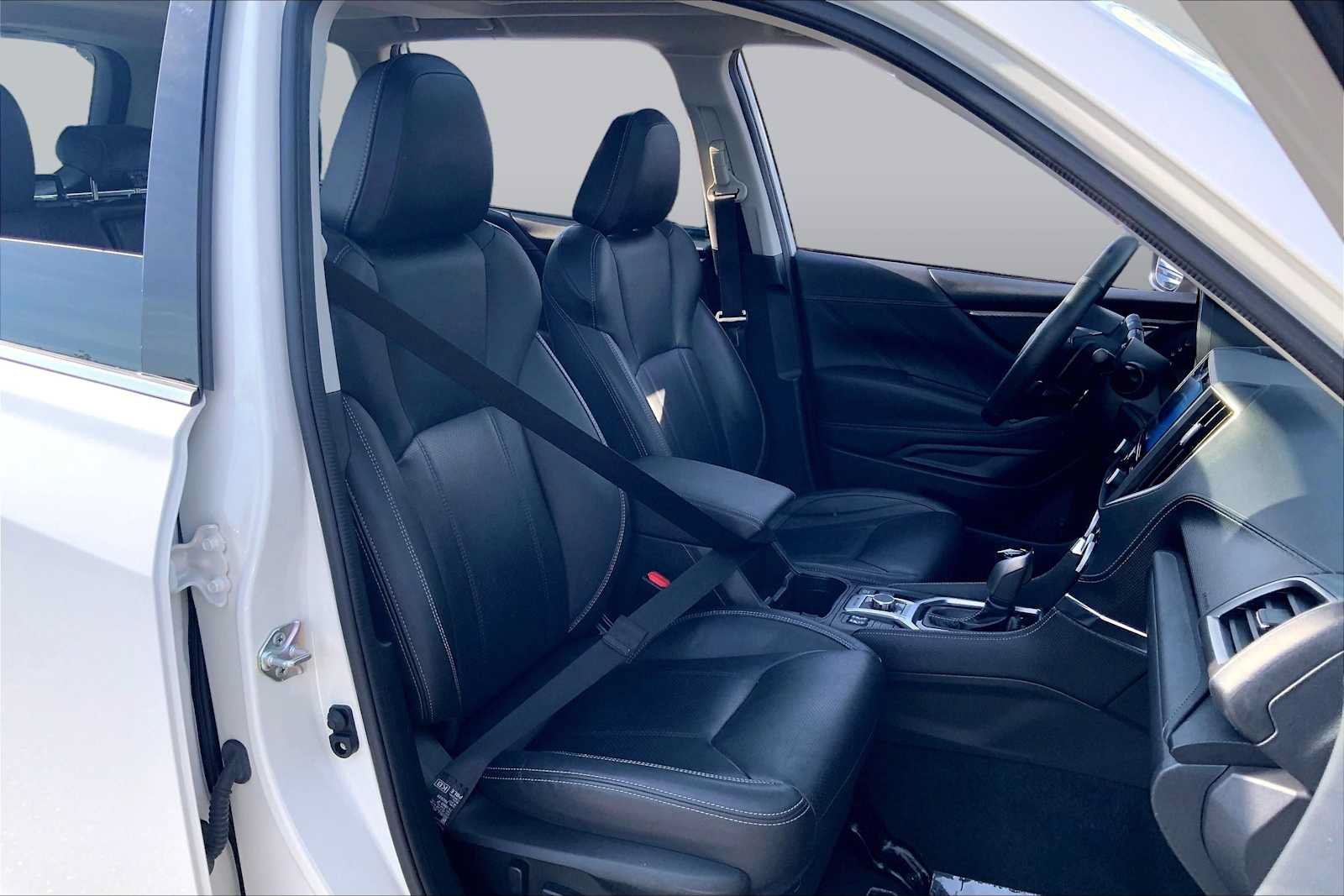 Certified 2023 Subaru Forester Touring AWD/4WD image 8