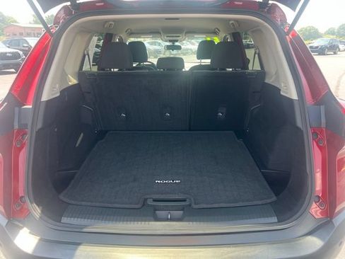 Used 2021 Nissan Rogue S AWD/4WD image 11