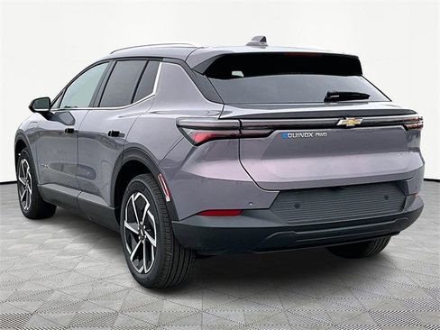 New 2026 Chevrolet Equinox EV LT image 4