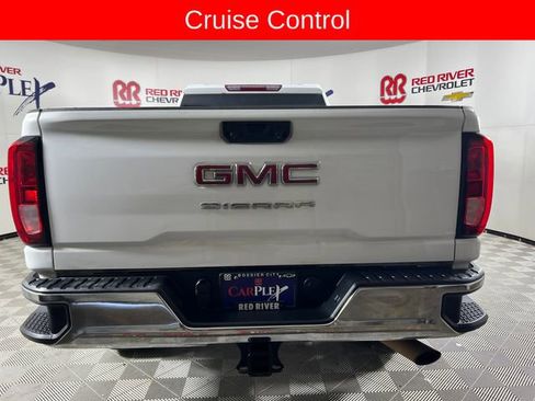 Used 2020 GMC Sierra 2500 4x4 Crew Cab w/ Convenience Package image 7