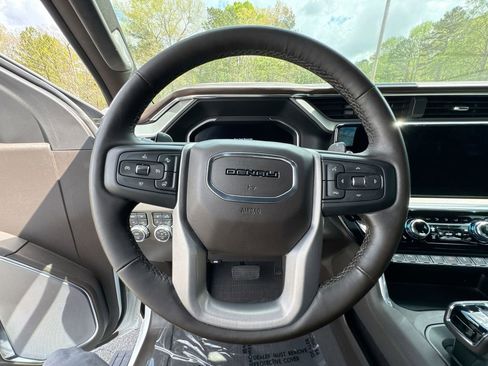 Used 2024 GMC Sierra 1500 Denali w/ Denali Reserve Package image 16
