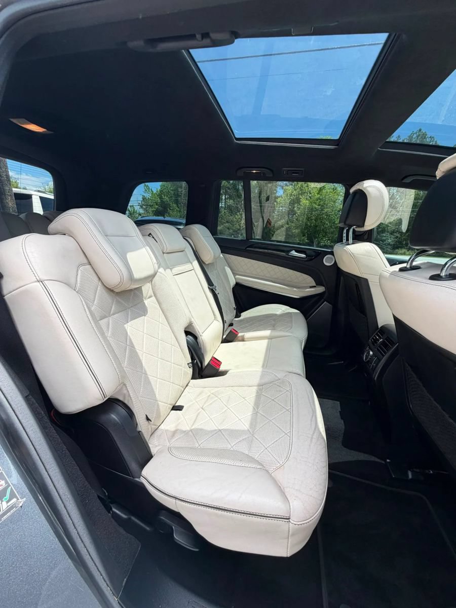 Used 2017 Mercedes-Benz GLS 550 4MATIC image 15