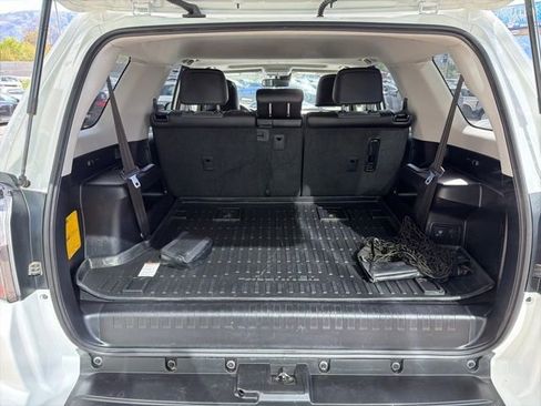 Used 2021 Toyota 4Runner SR5 Premium w/ Moonroof Package image 28