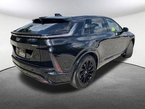 Used 2024 Cadillac Lyriq Sport RWD image 15