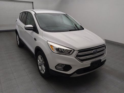 Used 2017 Ford Escape SE FWD image 13