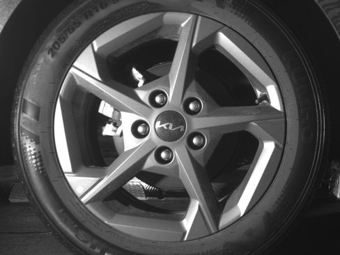 Used 2025 Kia K4 LXS image 15