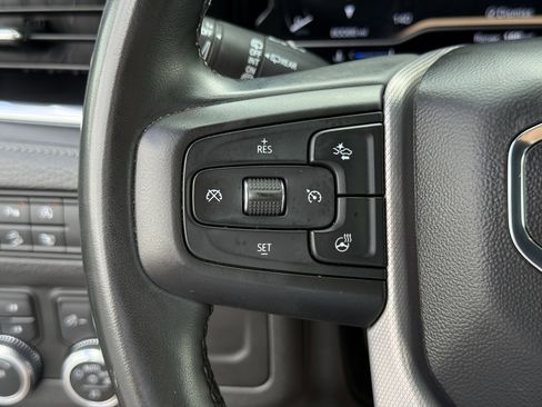 Used 2023 GMC Yukon Denali image 18