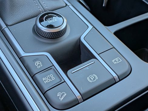 New 2026 Kia Sorento LX FWD image 36