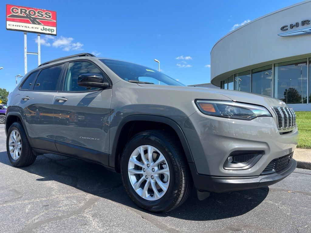 Used 2022 Jeep Cherokee Latitude Lux AWD/4WD image 48