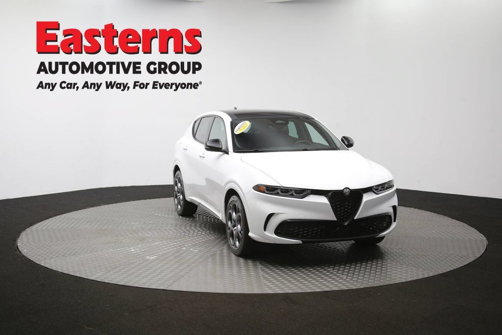 Used 2025 Alfa Romeo Tonale Tributo Italiano AWD/4WD image 53