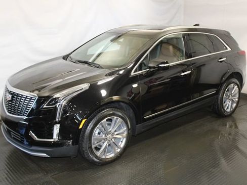 New 2026 Cadillac XT5 Premium Luxury w/ Driver Assist Package FWD image 2