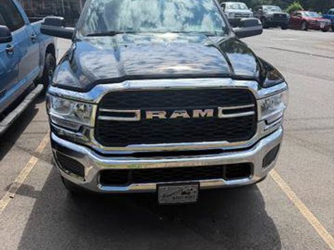 Used 2021 RAM 2500 Tradesman AWD/4WD image 3