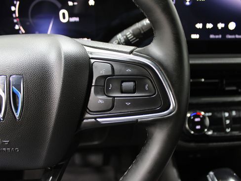 Used 2024 Buick Envista Sport Touring w/ Convenience I Package image 12