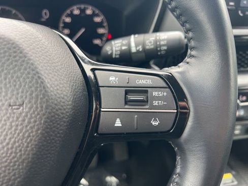 Used 2025 Honda CR-V EX-L image 11