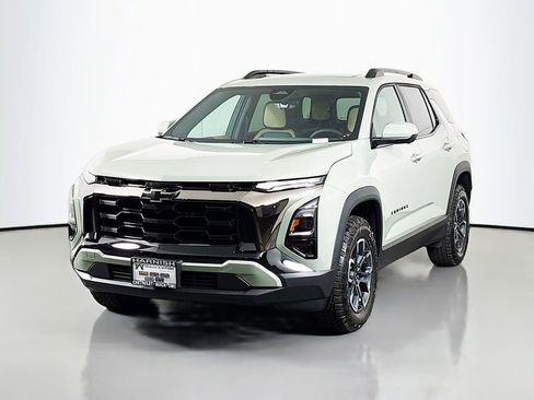 New 2026 Chevrolet Equinox ACTIV image 3