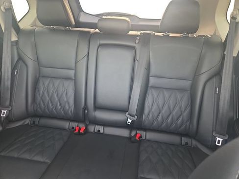 Used 2024 Nissan Rogue Platinum w/ Platinum Premium Package AWD/4WD image 13