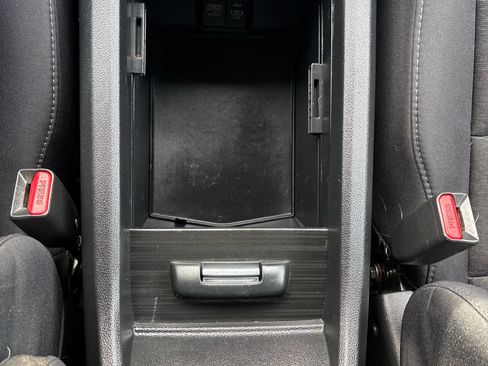 Used 2021 Honda Passport Sport image 17