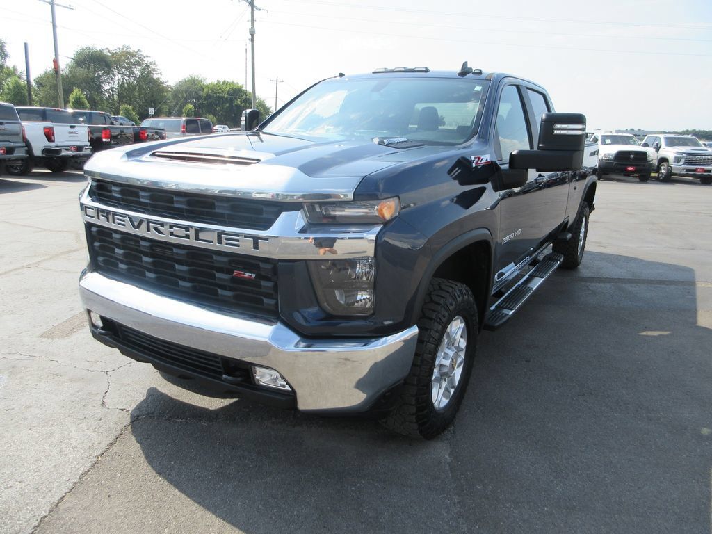 Certified 2022 Chevrolet Silverado 2500 LT w/ Convenience Package AWD/4WD image 14