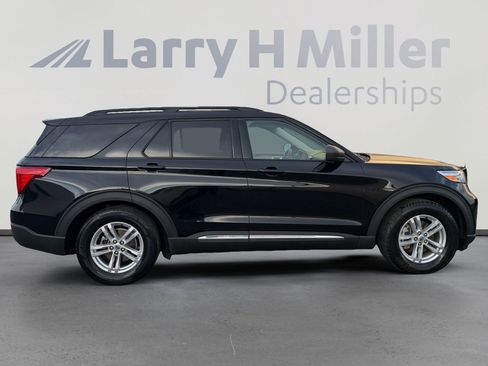 Used 2020 Ford Explorer XLT w/ Equipment Group 202A RWD image 6