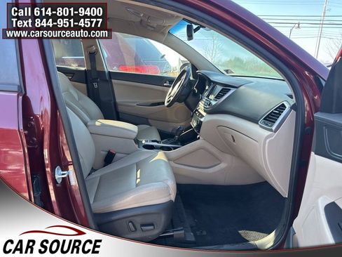 Used 2017 Hyundai Tucson SE Plus w/ Cargo Package image 12