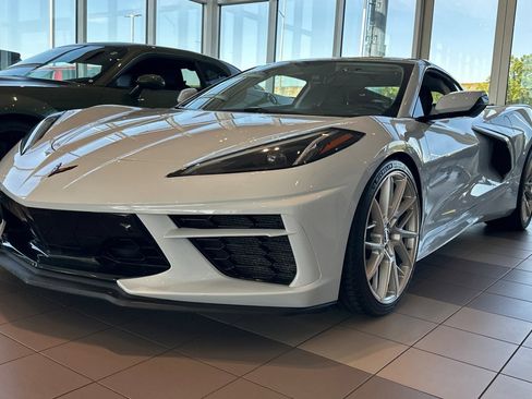 Used 2020 Chevrolet Corvette Stingray Premium Cpe w/ 3LT Preferred Equipment Group RWD image 8