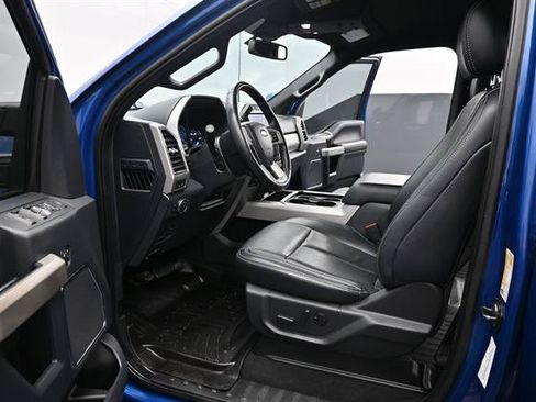Used 2022 Ford F250 Lariat w/ Lariat Ultimate Package AWD/4WD image 10