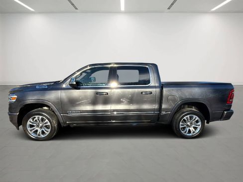 Used 2022 RAM 1500 Limited image 2