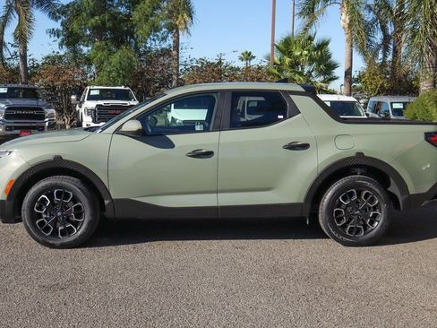 Used 2024 Hyundai Santa Cruz SE image 5