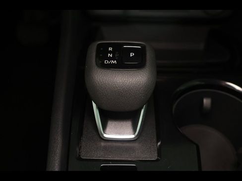 Used 2025 Nissan Rogue SV AWD/4WD image 27