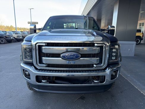 Used 2015 Ford F250 Lariat w/ Lariat Ultimate Package AWD/4WD image 2