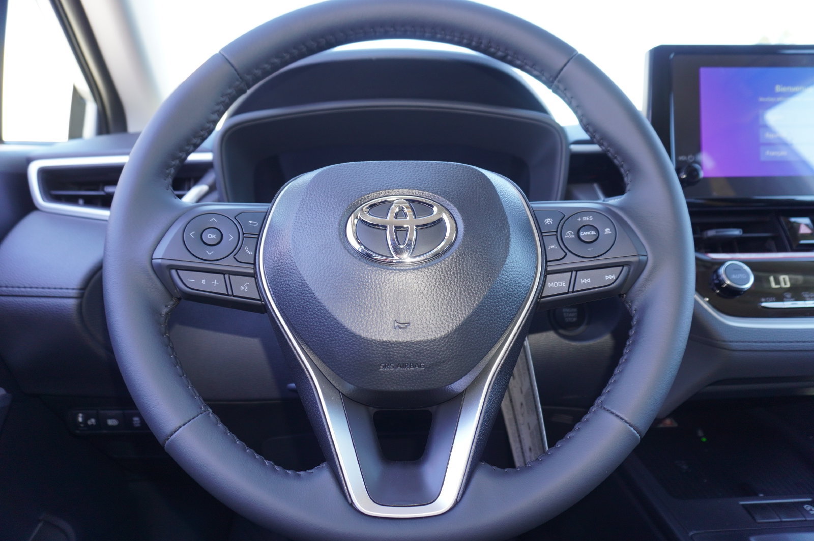 Certified 2026 Toyota Corolla Cross LE FWD image 20