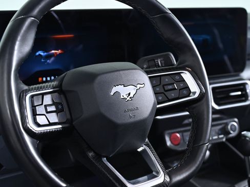 Used 2025 Ford Mustang Premium RWD image 15